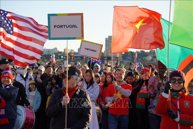 World Cup 2023: Người hâm mộ hội tụ tại Cầu cảng Sydney trong lễ đếm ngược 25 ngày
